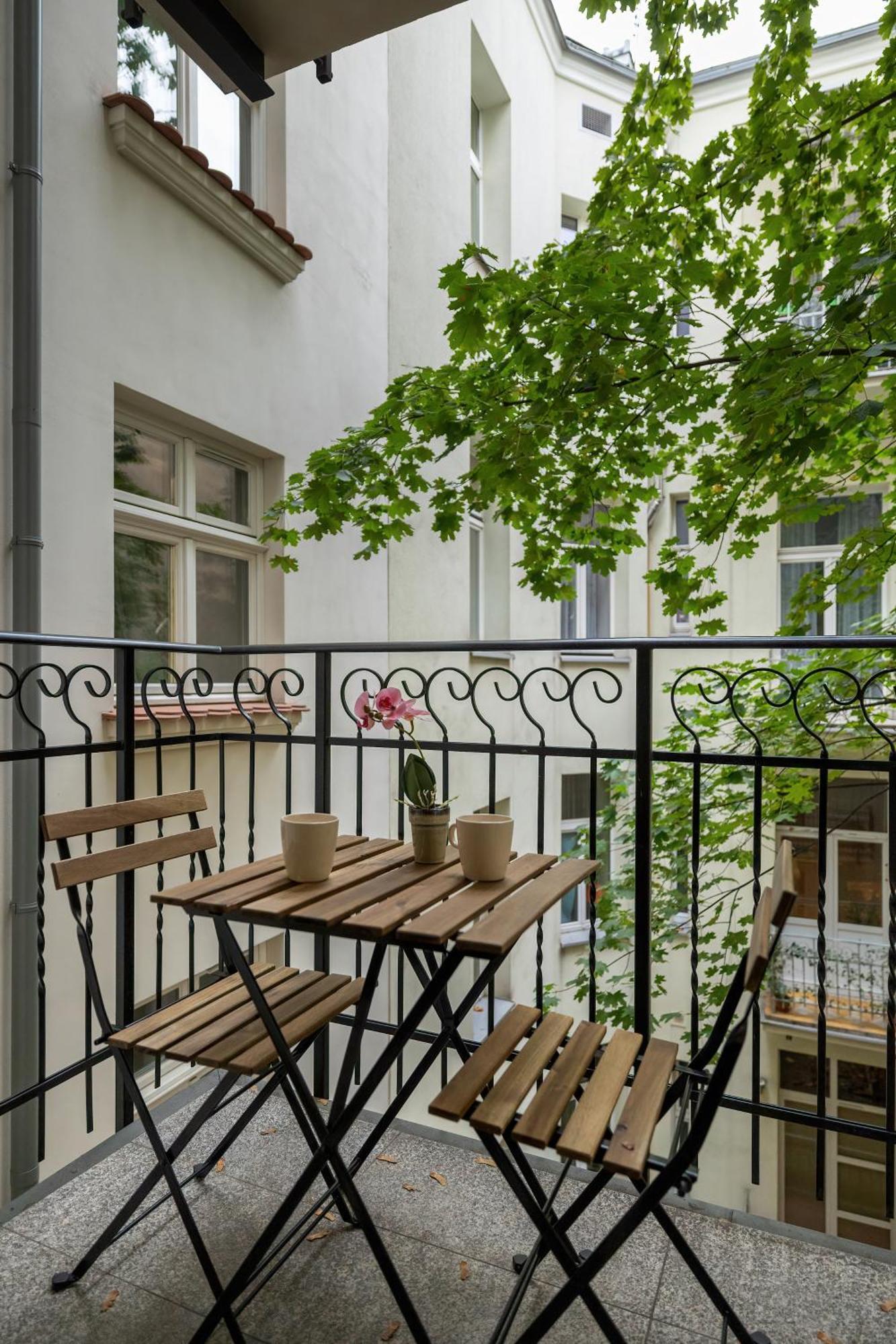 Modern & Comfy Apartment Rakowicka 6 Cracow By Renters Krakau Buitenkant foto