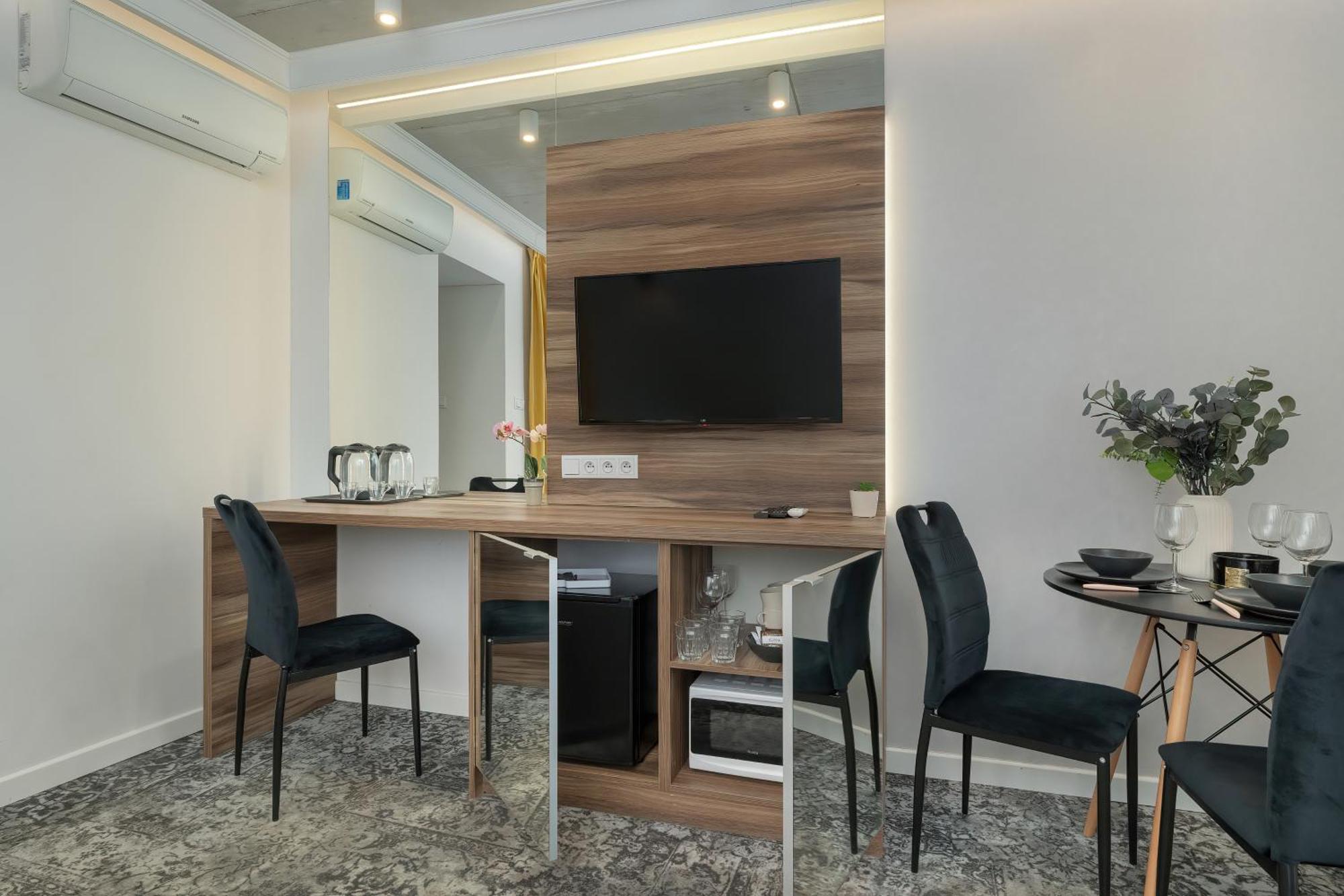 Modern & Comfy Apartment Rakowicka 6 Cracow By Renters Krakau Buitenkant foto
