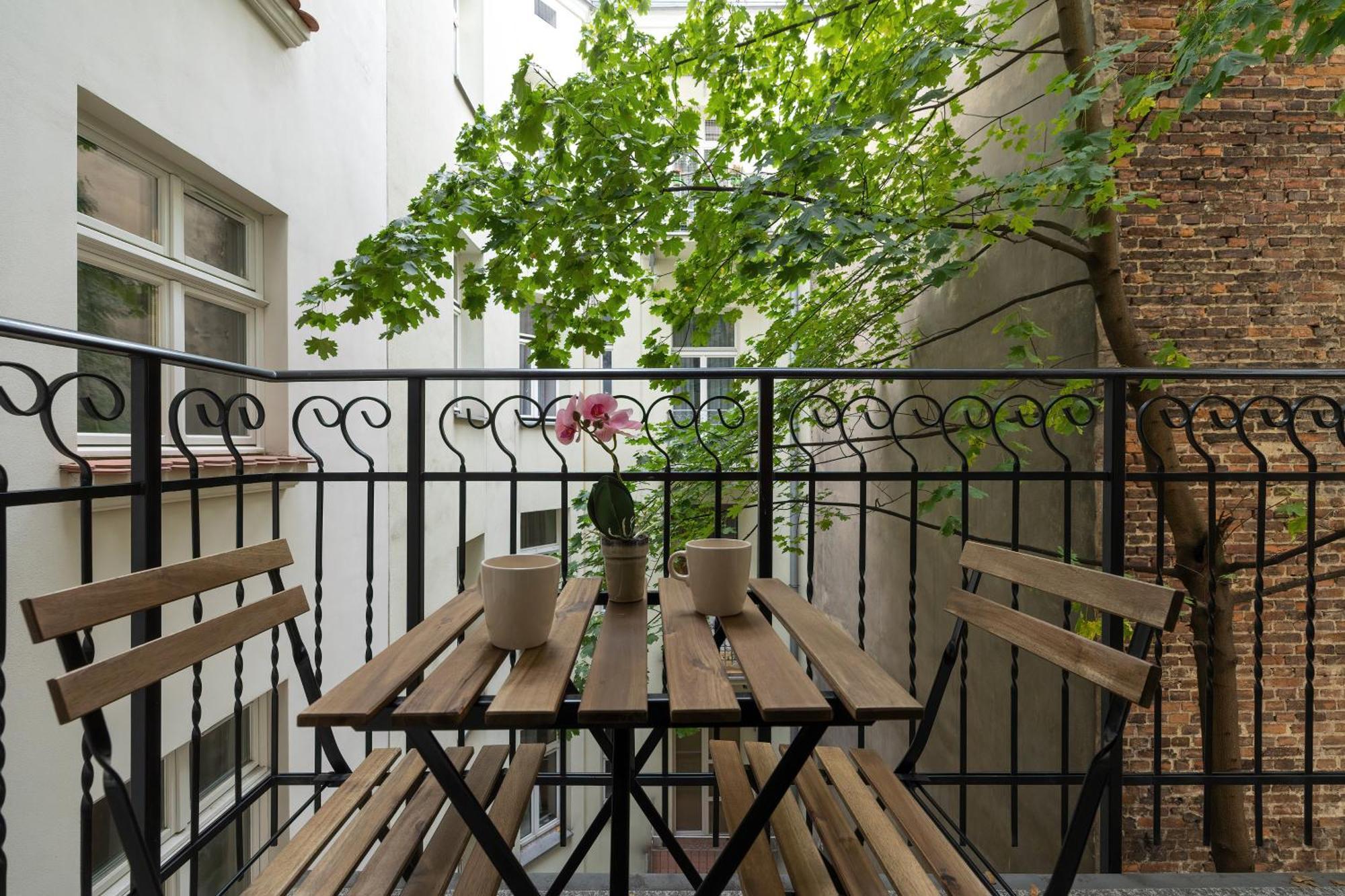 Modern & Comfy Apartment Rakowicka 6 Cracow By Renters Krakau Buitenkant foto