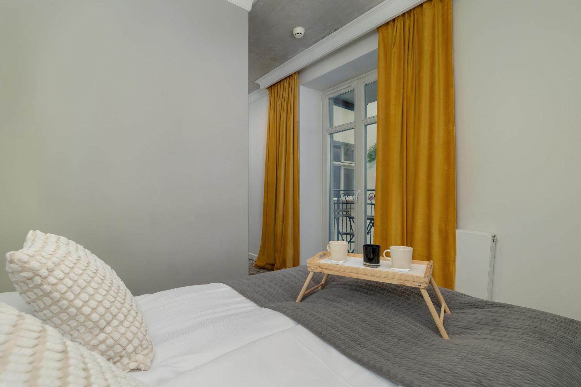 Modern & Comfy Apartment Rakowicka 6 Cracow By Renters Krakau Buitenkant foto